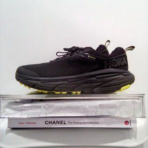 HOKA ONE ONE Men's Challenger ATR Size: 9.5